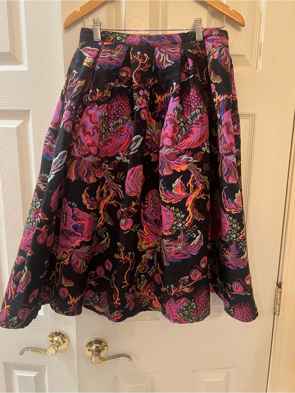 Missguided Black Maxi Skirt with Pink, Purple & Orange Floral Jacquard